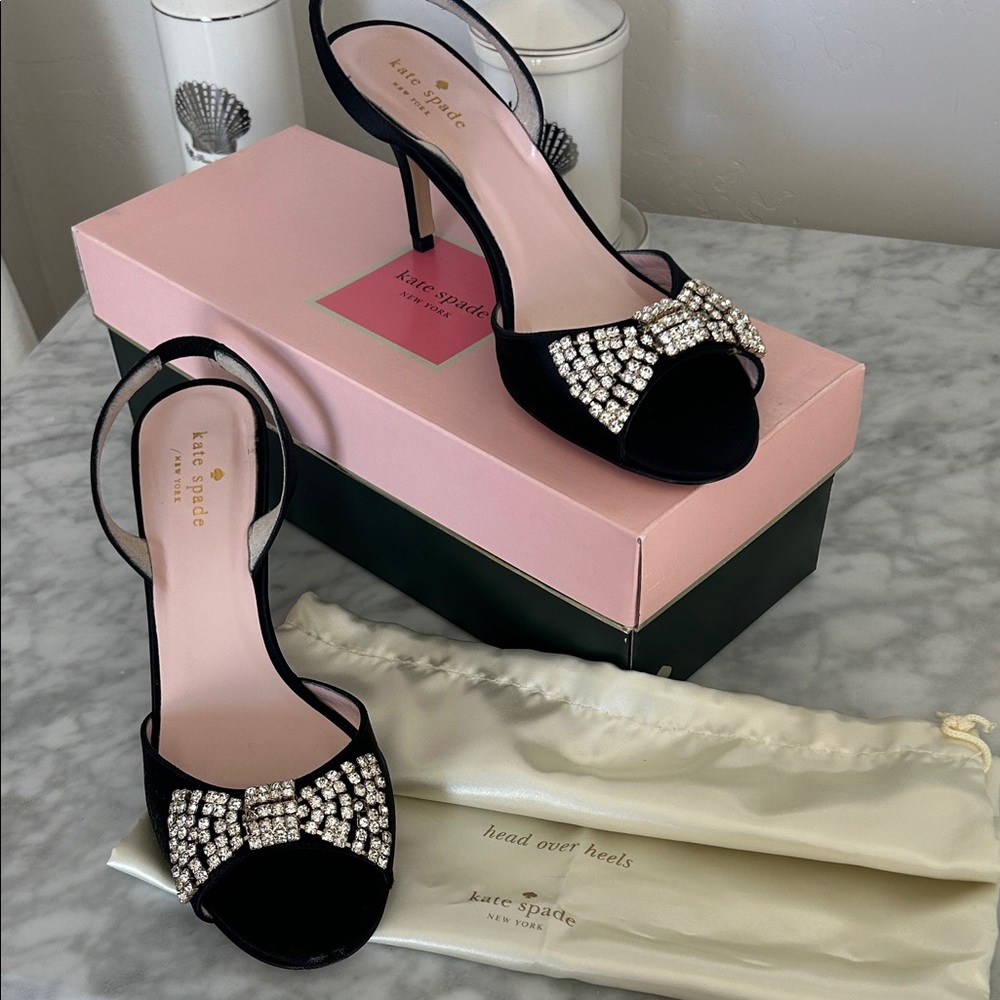 Kate Spade Black Heels rhinestone bow fits like a true size 8